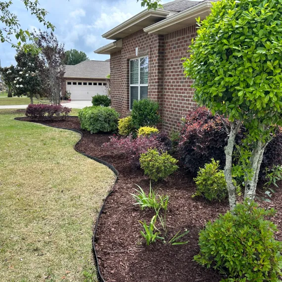 Mulching & Bed Maintenance
